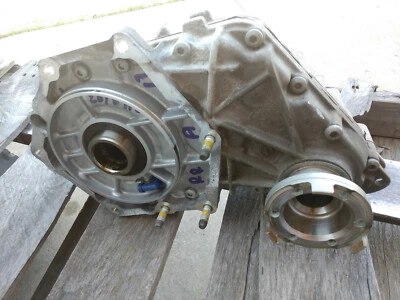 2013-2018 Cadillac ATS CTS 2.0L AWD Transfer Case 58K 24266321 - Image 1 of 4
