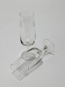 Sektgläser Oval Schliff Gravur Vintage Gläser wunderschöne zarte Alte - Bild 1 von 4