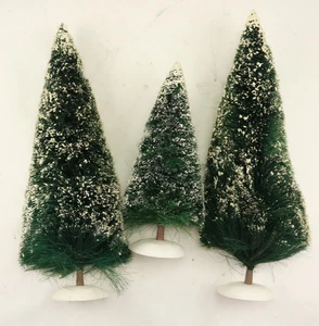 Dept 56 Set 3 grandi alberi di pino smerigliato 22" e 15" - Foto 1 di 3