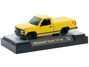 Camioneta pickup Chevrolet SS 454 1993 modelo diecast M2 Machines amarilla - Imagen 1 de 2