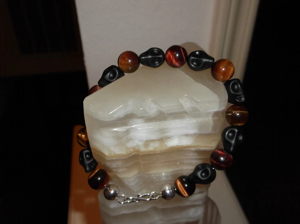 PULSERA HOMBRE 9" 10 MM OJO DE TIGRE ROJO Y TURQUESA NEGRO CABEZA CALAVERA CUENTAS  Foto 1 de 1