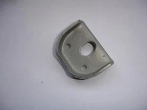 Oldtimer Halteband Unterlegplatte VW  Luftgekühlte Käfer usw.  Tl. Nr. 113201635 - Bild 1 von 3