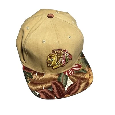 Sombrero plano American Needle Chicago Blakhawks hojas tostadas Foto 1 de 4