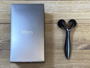 MDNA SKIN Onyx Black Face Skin Care Beauty Roller MTG carbon from Japan - Picture 1 of 34