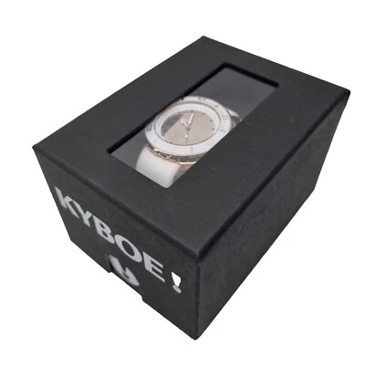 ¡KYBOE! Nuevo reloj de pulsera Giant 40 iluminado cuarzo blanco y oro rosa correa de plástico Foto 1 de 4