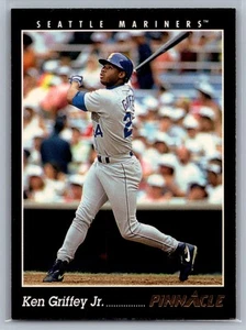 Ken Griffey Jr. Card 1993 Pinnacle #110 HOF Inductee Mariners - Imagen 1 de 2
