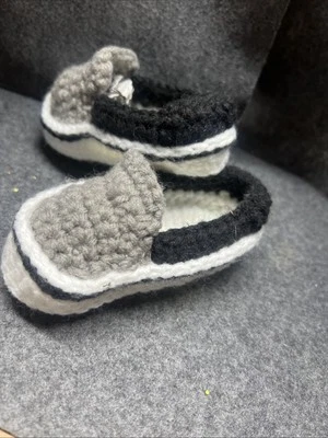 Recién Nacido 0-3 Meses Gris Tejido Camiseta Forrada Bebé Botines Cuna Zapatos Zapatillas Foto 1 de 3