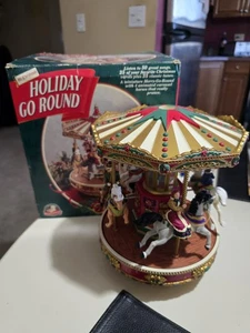 Disney Mickey Holiday Go Round Carousel Mr. Christmas 1996 - Imagen 1 de 1