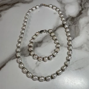 Silver Tone White Freshwater Cultured Pearl Necklace & Bracelet GAR2-4 - Picture 1 of 6