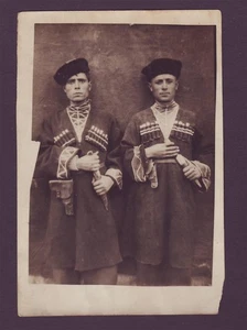 Gruppo di cosacchi armeni 1910 dell'esercito russo caucasico uniforme Russia pugnale - Foto 1 di 2