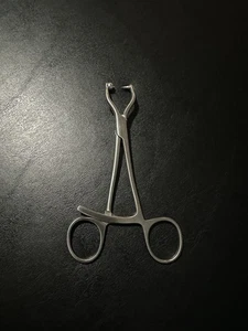 Stryker Reduction Forcep 702944 - Bild 1 von 3