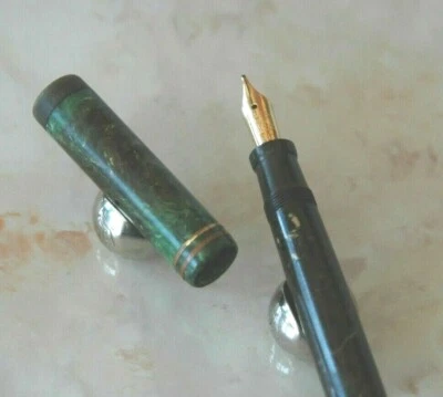 Rare Fountain Pen Parker Duofold Green Gold Nib Canada J157 - Image 1 of 4