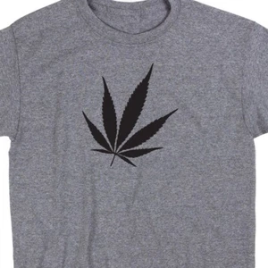 Pot Leaf T-Shirt Marihuana Weed Green Rasta 420 Hippie Cannabis Tee Legalize It - Bild 1 von 4