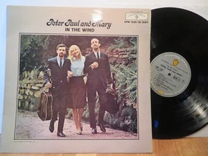 PETER PAUL & MARY - In the WIND	1st press French Warner Bros. LPW. 1522 - Imagen 1 de 3