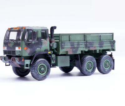 1:72 US Army FMTV M1083 Tactical Truck NATO Camo Metal + Plastic Model New ! - Image 1 of 4