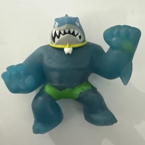 Heroes of Goo Jit Zu Glow in The Dark Thrash Action Figures - Picture 1 of 3