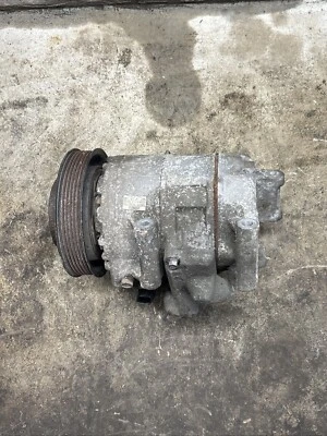 Acura RLX 2014-2020 conductor de rueda delantera 3,5 L compresor de aire acondicionado mecánico OEM Foto 1 de 4