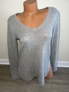 Calypso St. Barth Pullover V-Neck Sweater Gray Cashmere Women's Size Small READ