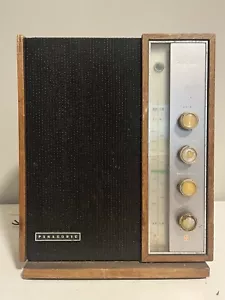 Panasonic Re-785 Vintage 60’s Am-Fm Radio Great Condition - Picture 1 of 9
