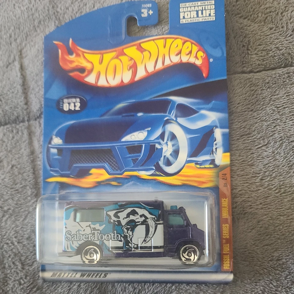 Ambulancia Hot Wheels serie combustible fósil número 42 Foto 1 de 1
