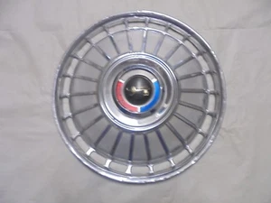 Tapacubos Fairlane/Galaxie 1962 cubierta de rueda - 14" - Imagen 1 de 10