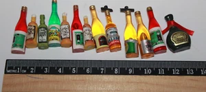 DOLLS HOUSE / PUB / BAR 1:12 SCALE ? BOTTLES WINES & SPIRITS - Picture 1 of 4