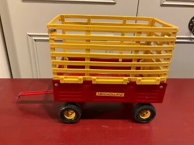 Vintage Ertl New Holland Bale Throw Wagon #13784 1/16 2010 Ótimo Estado. - Imagem 1 de 4