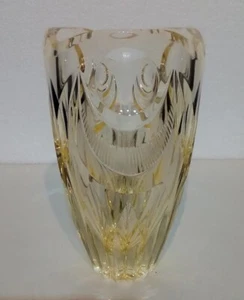ART DECO VASELINE GLASS. HIGH QUALITY CUT GLASS ART VASE. UNUSUAL AND RARE - Picture 1 of 11