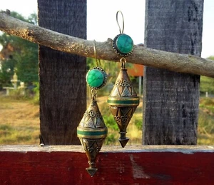 Old Metal Asian Earrings With Turquoise Middle East - Picture 1 of 2