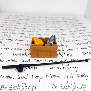LEGO Juego de caña de pescar con caja grande y pez naranja y plano plateado para acampar - Imagen 1 de 6