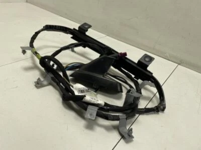 雪佛兰 SUBURBAN 1500 2012 ROOF ANTENNA 带线束工厂 — 第 1/4 张图片