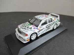 Modellautos 1:43 Motorsport Minichamps Mercedes Benz E190 #16 - Bild 1 von 3