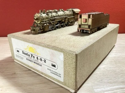 Sunset Models Brass HO Santa Fe 4-8-2  3700 Class Steam Locomotive Unpainted - Image 1 of 4