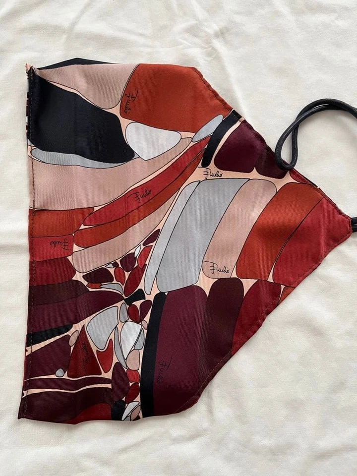 Estuche Multi Tarjetas Emilio Pucci Marrón Satinado Material Suave 24cm Usado Regalo Foto 1 de 4