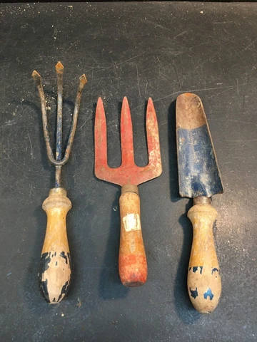 Vintage 3pc  Garden Tools Set , Shovel , 3 Tine Fork Farm House Cover