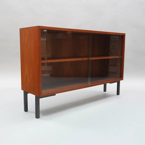 Otto Zapf Sideboard 3 Architektenmöbel Teak Sideboard 1957 3.AK Cover