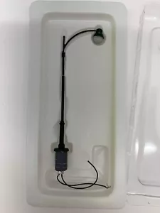 HO Scale Walthers Cornerstone Lamps Built-Ups #933-1096 Street Light - Picture 1 of 7