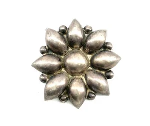 Vintage Sterling Silver Signed Made in Mexico Repousse Flower Circular Brooch - Picture 1 of 7
