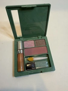 Clinique Eye Shadow Lovey Dovey Foxey New Clover Blusher and Air Kiss Gloss New - Picture 1 of 5