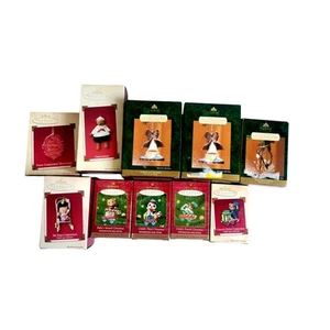 LOTE DE 10 adornos de recuerdo Hallmark en caja temas mixtos y bebés años DE COLECCIÓN - Imagen 1 de 11
