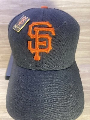 San Fransisco Giants Cap 59 Fifty New Era 6 7/8 With Pin - Image 1 of 4