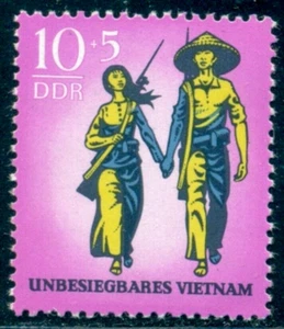 1969 Vietnam Solidarität, vietnamesische bewaffnete Frauen während des Krieges, DDR, 1476, NEUWERTIG - Bild 1 von 1