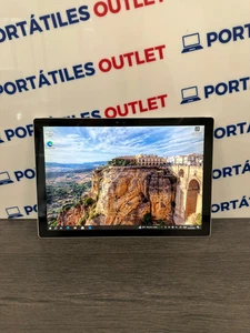 Microsoft Surface Pro 4 Core i5 i5-6300U 2.4GHz (Total: 2 cores) 8GB 256GB SSD - Imagen 1 de 4