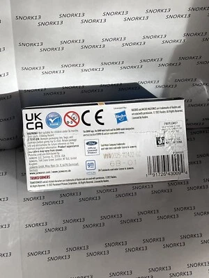 Micro Machines Mystery Pack Playset & Vehicle 6B-01 Series 2 transformers - Image 1 of 2