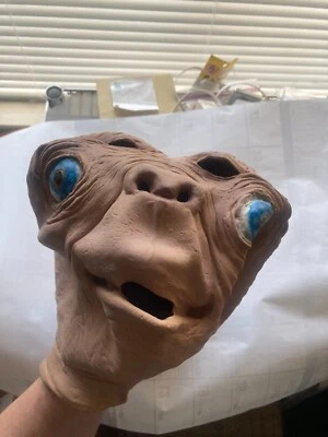 E.T. Extra Terrestrial Rubber Mask 1982 Universal City Studios Don Post - Image 1 of 4