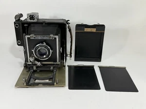 Cámara de prensa de gran formato Burke & James Watson 4x5 con lente Wollensak 135 mm 4,7 - Imagen 1 de 24