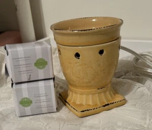 SCENTSY CITRON Yellow Full Size Elektrischer Wachswärmer mit 2 zusätzlichen Leuchtmitteln 25 Watt - Bild 1 von 16