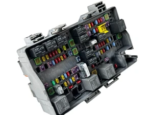 2015 - 2017 Jeep Grand Cherokee Fuse Box Control Module TPIM P68242800AC OEM ! - Picture 1 of 8
