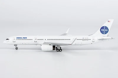 Modelos NG 1:400 Pan Am Boeing B757-200w “Yankee Clipper II” TF-FIC Foto 1 de 4