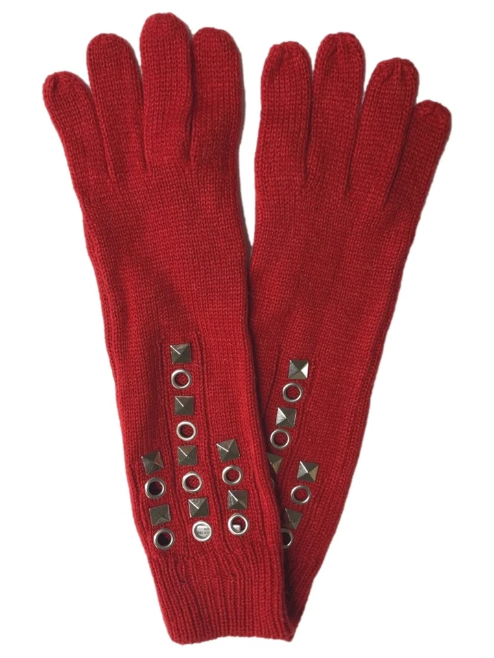 Guantes largos de punto rojo Bisou Bisou para mujer con tachuelas y ojales plateados Foto 1 de 1
